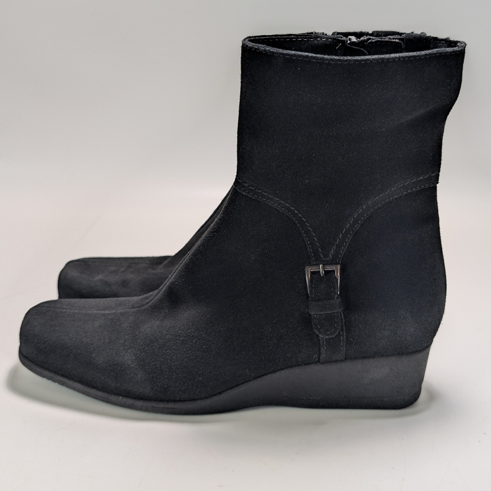 La Canadienne Sanford Suede Zip Waterproof Wedge Ankle Boot - Picture 4 of 10